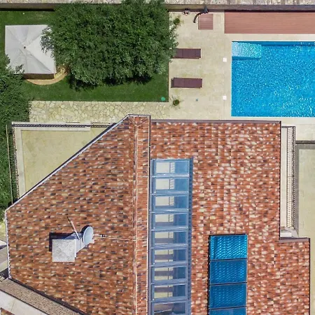 Rafael Apartmán